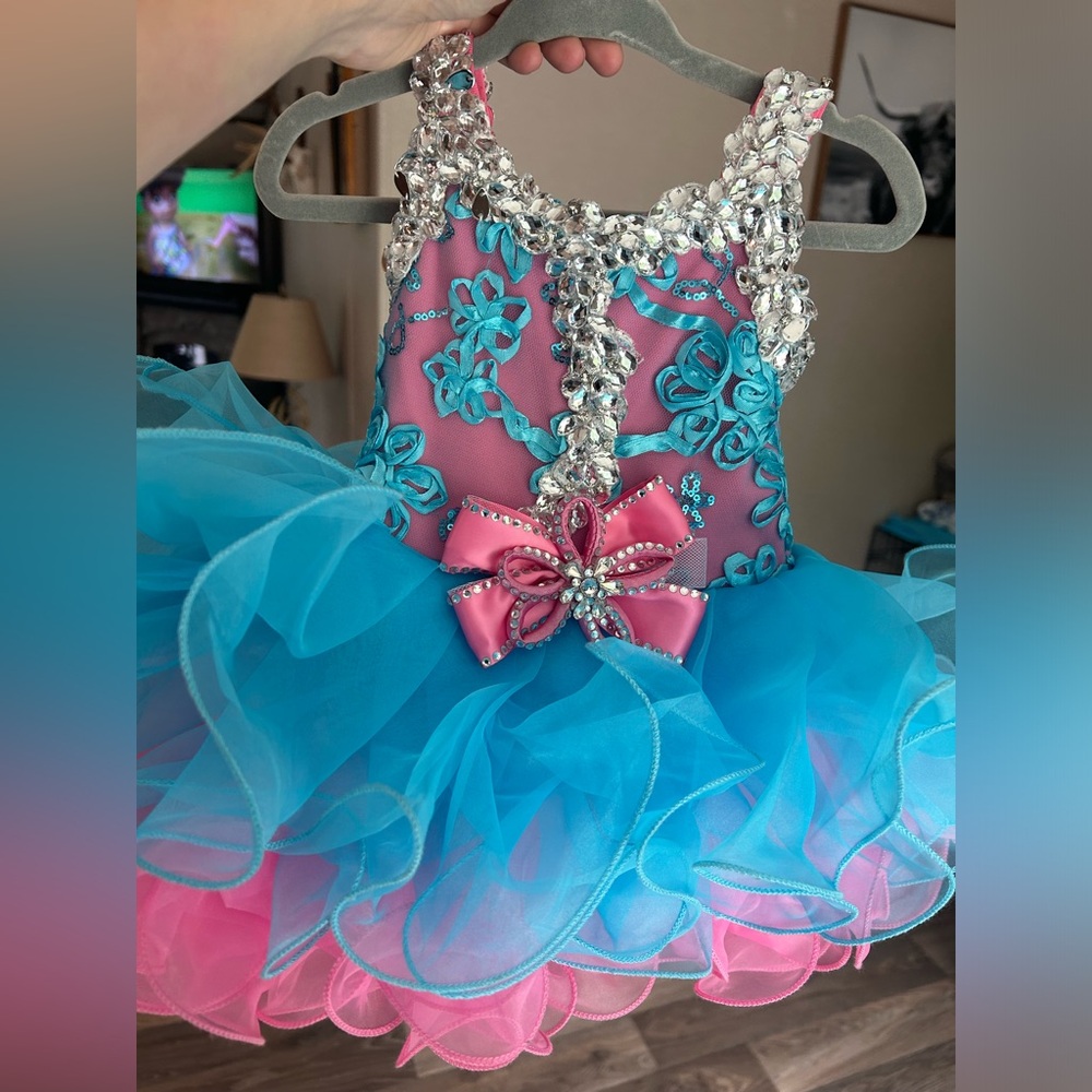 Jenniferwu pageant dress